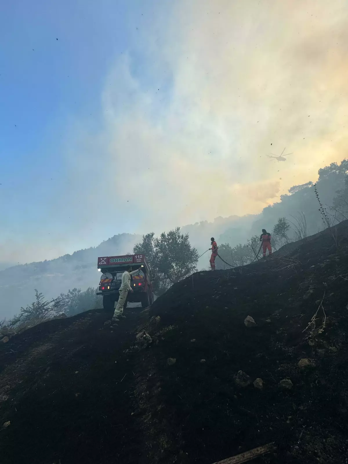 Çanakkale\'de Orman Yangınına Havadan ve Karadan Müdahale