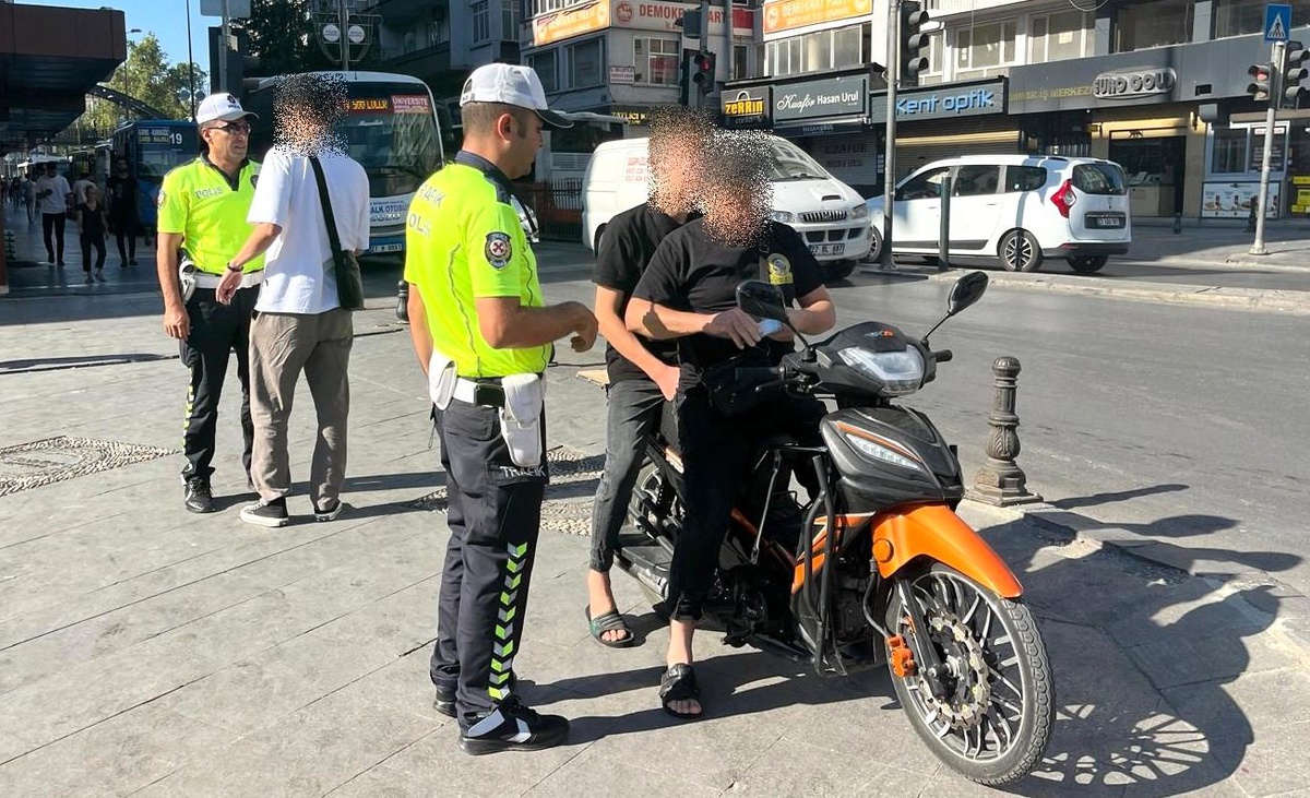 Gaziantep\'te Balıklı Parkı\'nda yapılan denetimlerde 93 motosiklet sürücüsüne ceza uygulandı