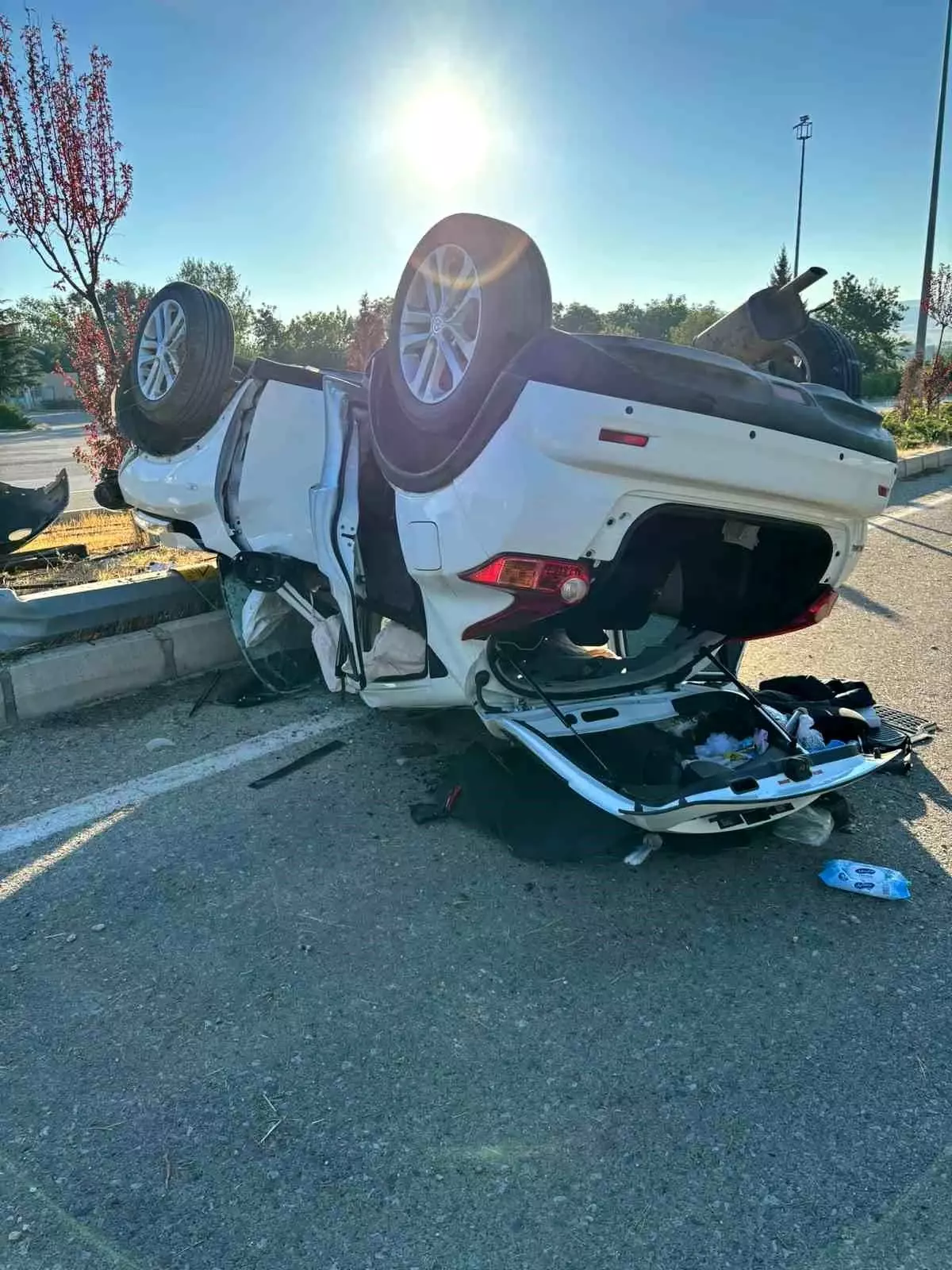 Kırşehir\'de Jeep Takla Attı: 2 Kişi Yaralandı