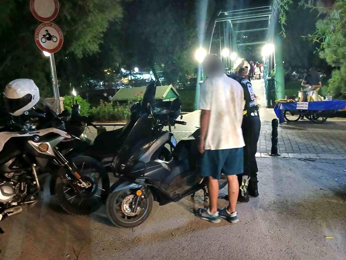 Eskişehir Kanlıkavak Parkında Trafik Denetimi: 5 Sürücüye Cezai İşlem Uygulandı