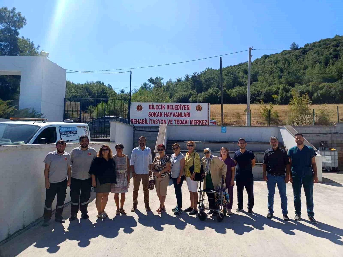 Kent Konseyi Kadın Meclisi Hayvan Hakları Çalışma Grubu Sokak Hayvanları Tedavi ve Rehabilitasyon Merkezi\'ni Ziyaret Etti