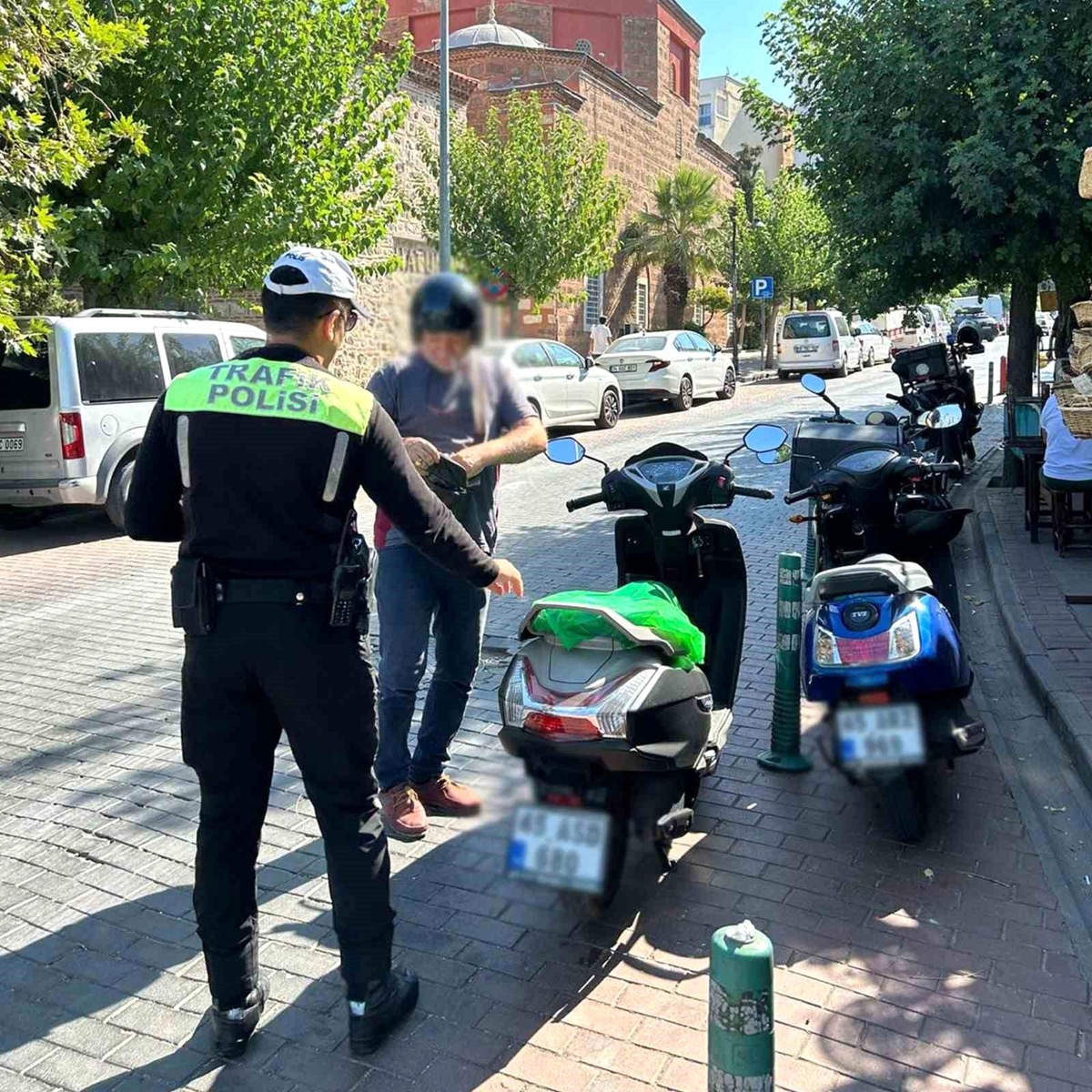 Manisa\'da 468 Motosiklet Sürücüsüne İdari Para Cezası