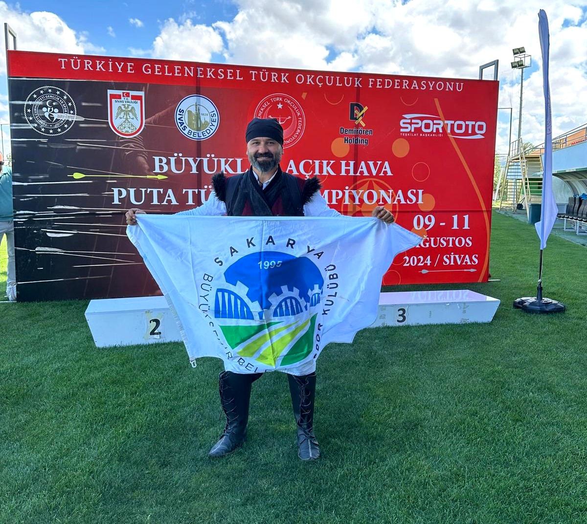 Sakarya Büyükşehir Belediyesi Sporcusu Türkiye Şampiyonasında Bronz Madalya Kazandı