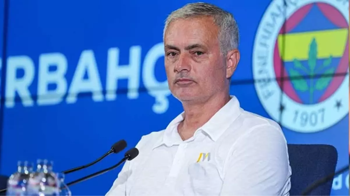 Jose Mourinho, Şampiyonlar Ligi hasreti 16 yıla çıkan Fenerbahçe\'de bir ilki yaşadı