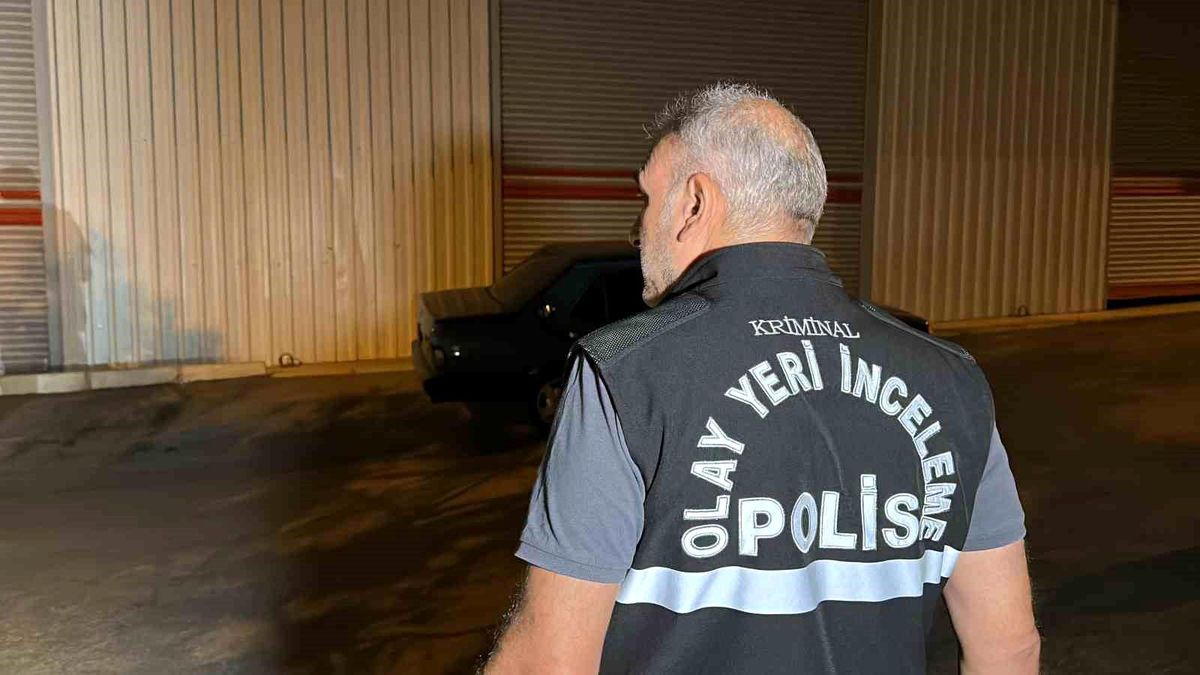 Uşak\'ta bıçaklı kavga: 1 ölü, 1 yaralı