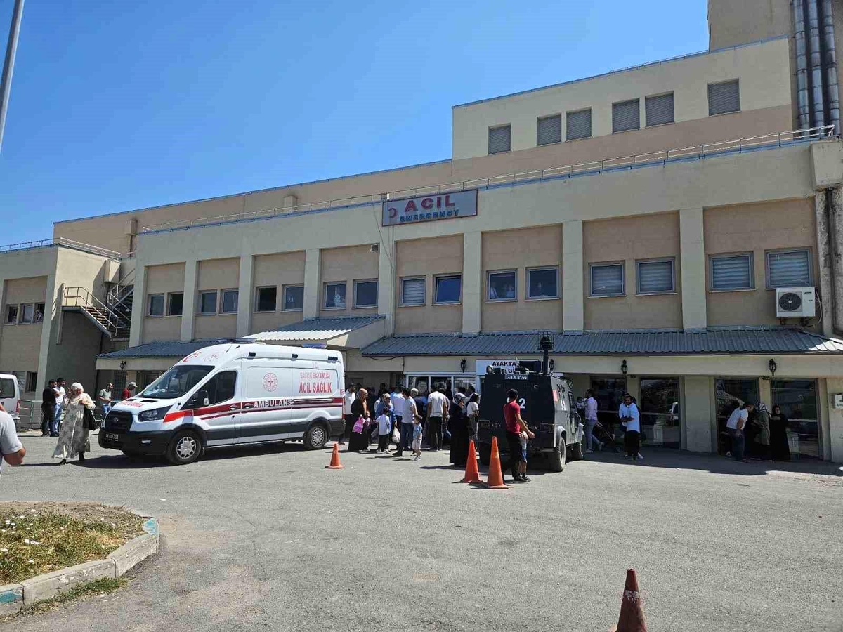 Muş\'ta av tüfeği kazası: Kadın hayatını kaybetti