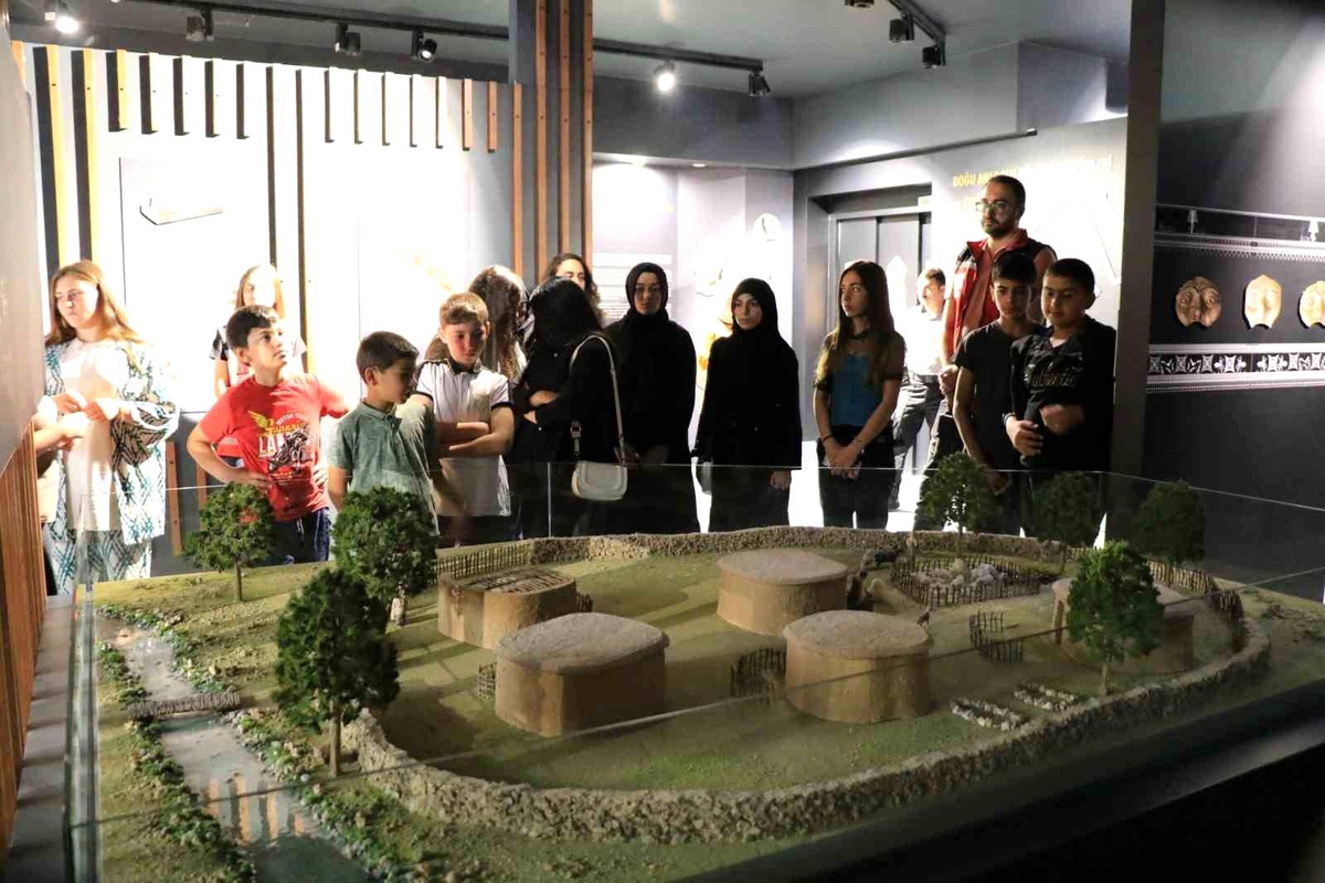 Erzincan\'da ODES Projesi Kapsamında Çocuklara Sosyal, Kültürel ve Sportif Etkinlikler Devam Ediyor