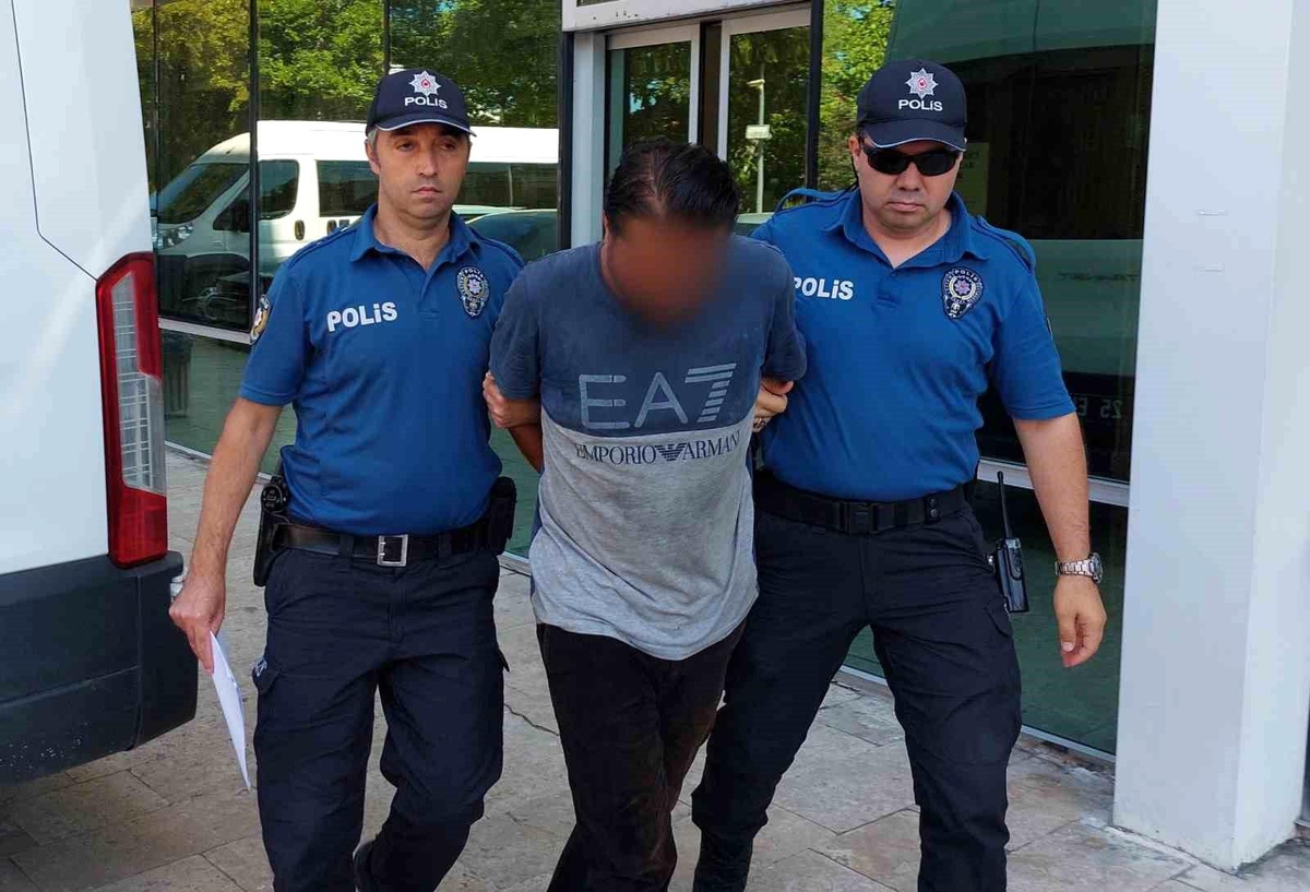 Samsun\'da Husumet Nedeniyle Ev Kundaklandı, Şüpheli Tutuklandı