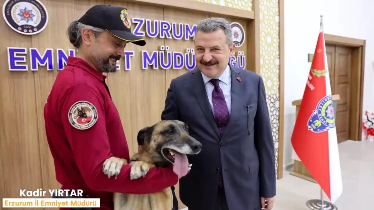 Erzurum Emniyet Müdürlüğü\'nden Narkotik Köpeği Eris ve Eğiticisinin Emeklilik Haberi