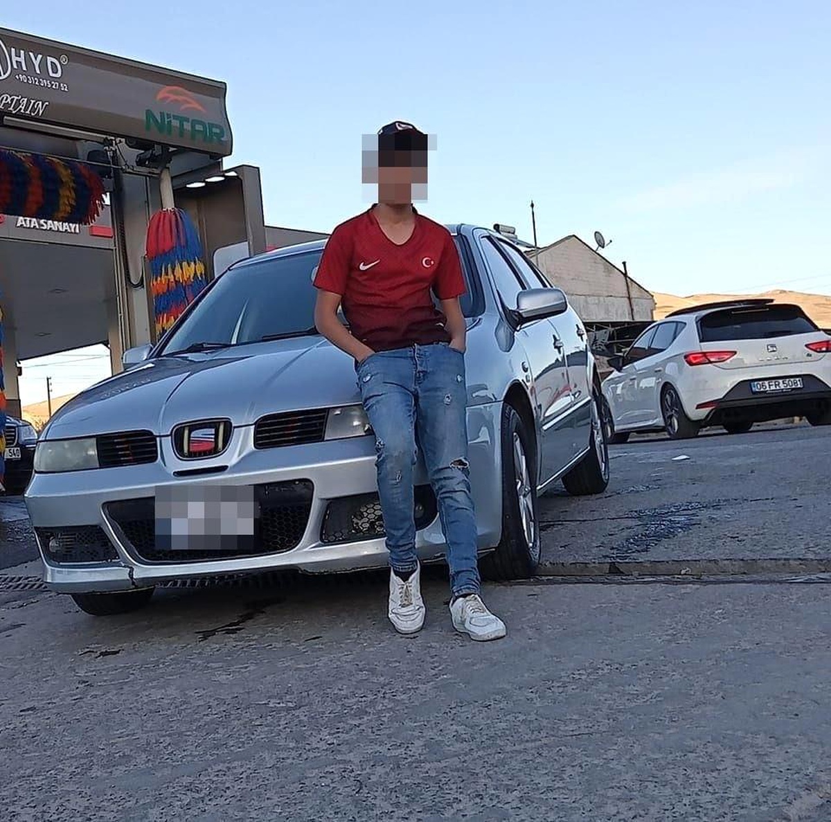 Niğde\'de inşaatın 9. katından düşen genç hayatını kaybetti