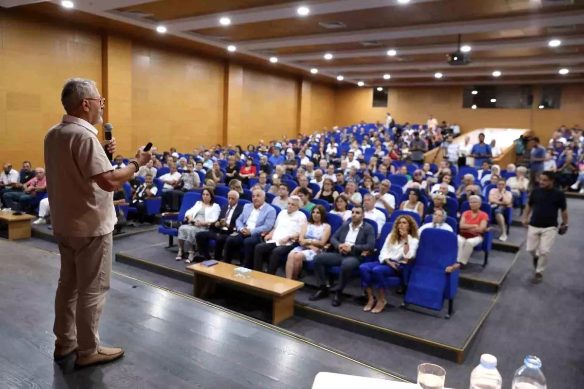 Jeolog ve Deprem Bilimci Prof. Dr. Naci Görür\'den Çekmeköy\'ün Depremselliği ve Deprem Direnci Hakkında Konferans