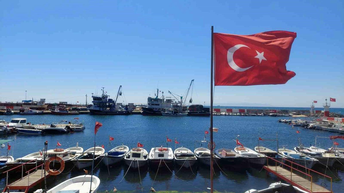 Tekirdağ\'da Balıkçılar Yeni Sezona Hazırlanıyor