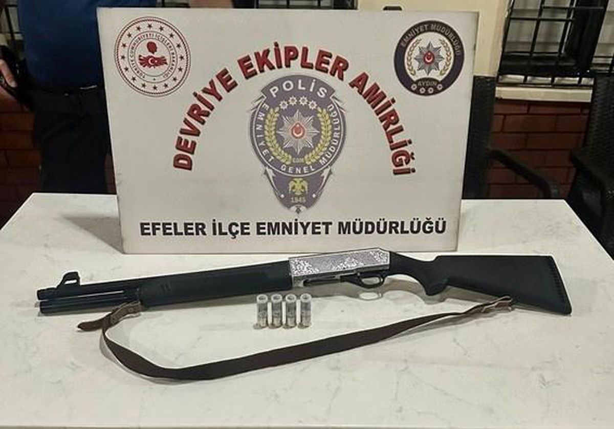 Aydın\'da Polis Ekipleri 20 Aranan Şahsı Yakaladı