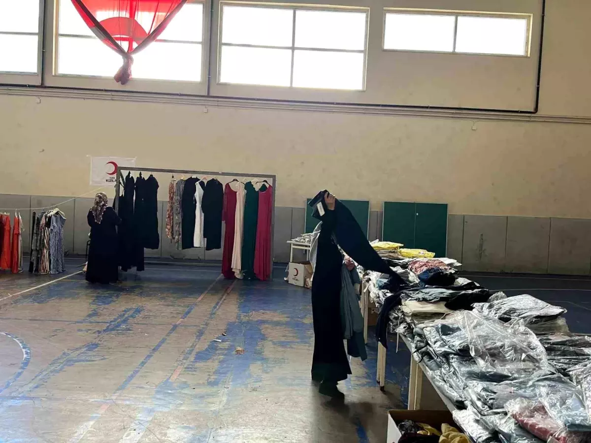 Kızılay Bayburt Şubesi Aydıntepe\'de Butik Mağaza Açtı