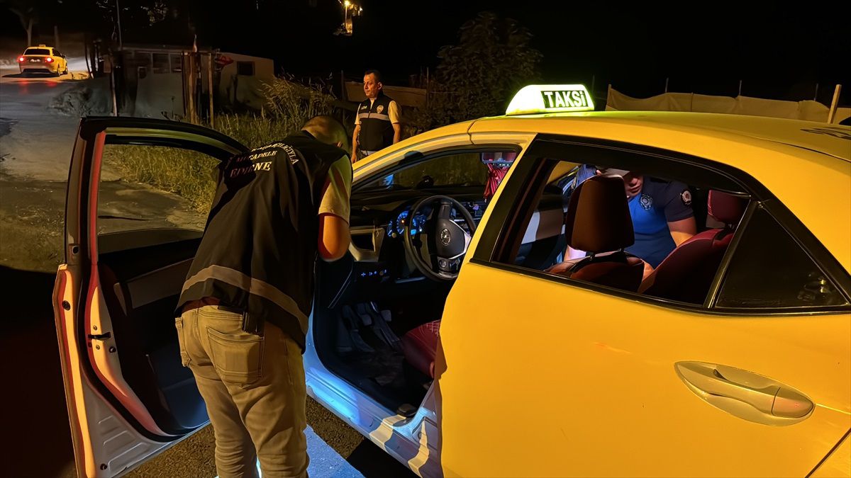 Edirne Emniyet Müdürü Asayiş Uygulamasına Katıldı