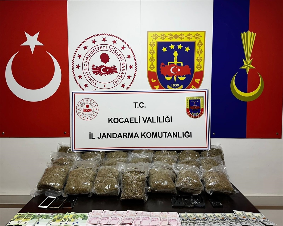 Gebze\'de 23 Kilogram Sentetik Uyuşturucu Ele Geçirildi
