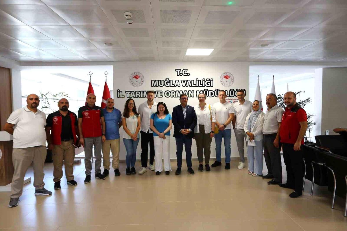 İngiliz heyeti Muğla\'da çam balı üretimi için görüşmeler yaptı