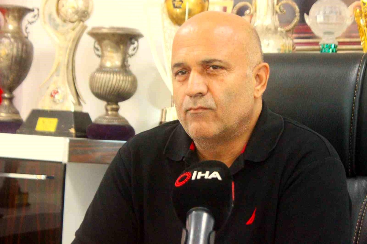 Kocaelispor Başkanı Recep Durul: \'Paraların ödenmemesi iddiaları gerçeği yansıtmıyor\'