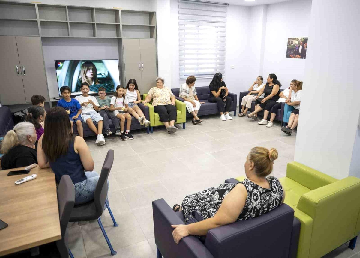 Mersin Büyükşehir Belediyesi, Tarsus Hanım Evi ile Kadınlara Hizmet Sunuyor