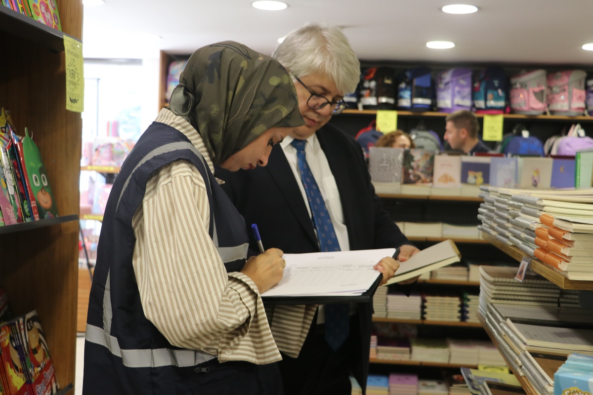 Ticaret Bakanlığı, 10 ilde kırtasiye ve okul ürünleri denetimi gerçekleştirdi