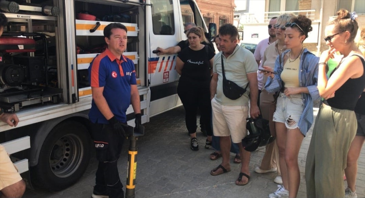 Çanakkale\'de AFAD tarafından deprem eğitimi düzenlendi