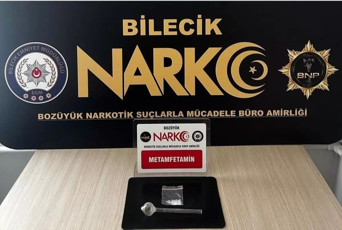 Bilecik\'te Narkotik Operasyonu: 2 Zanlı Gözaltına Alındı