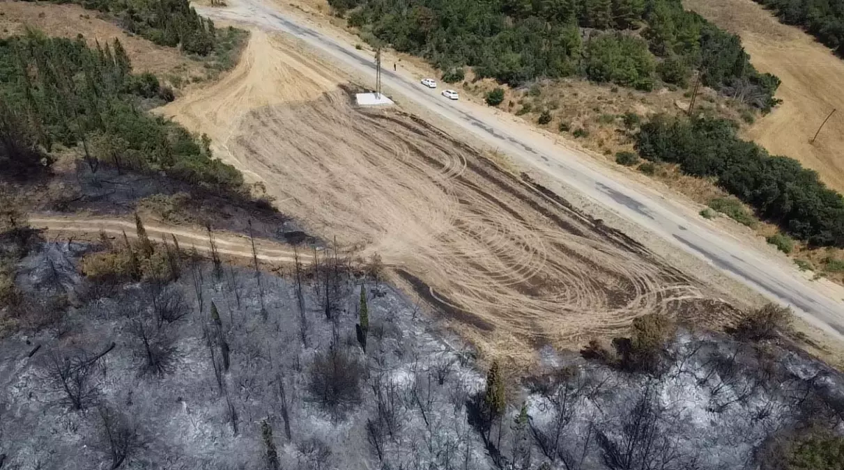 Çanakkale\'deki Yangının Başladığı Nokta Havadan Görüntülendi