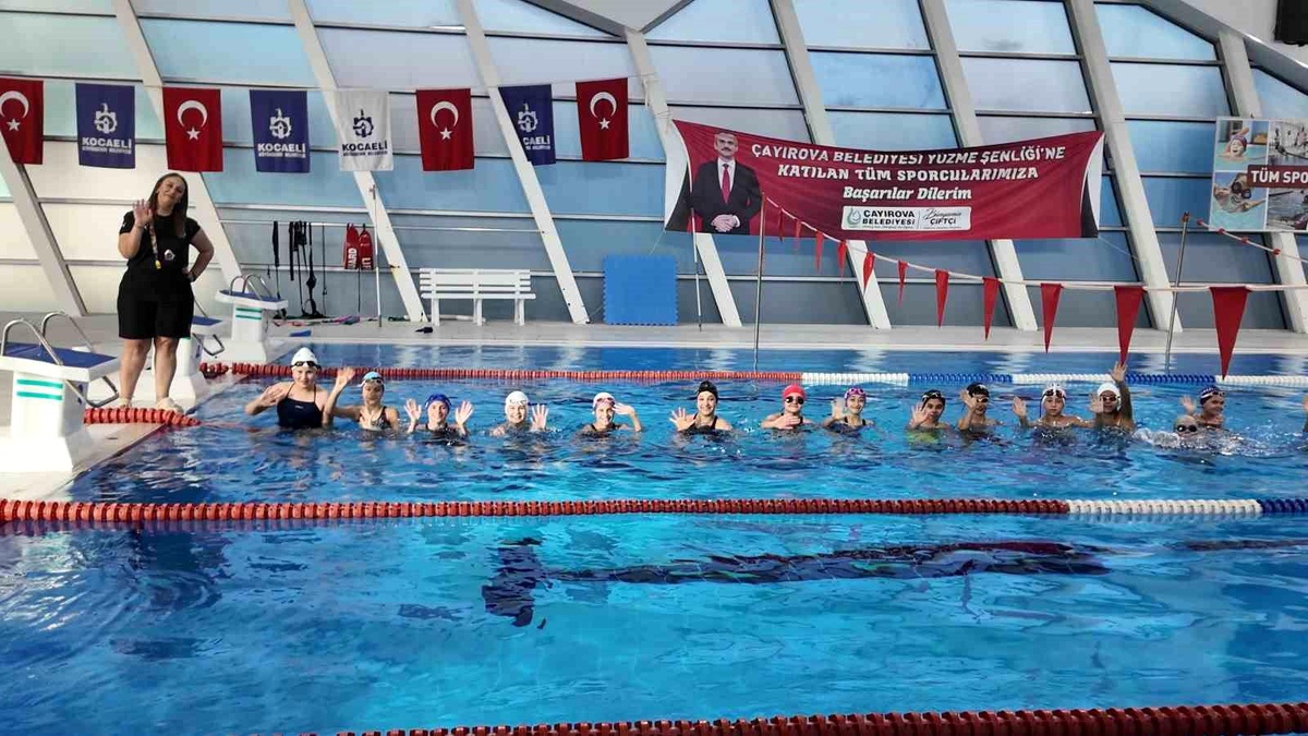 Çayırova Belediyesi Eğitim Spor Kulübü Minik Yüzücülerinin Hedefleri Büyük