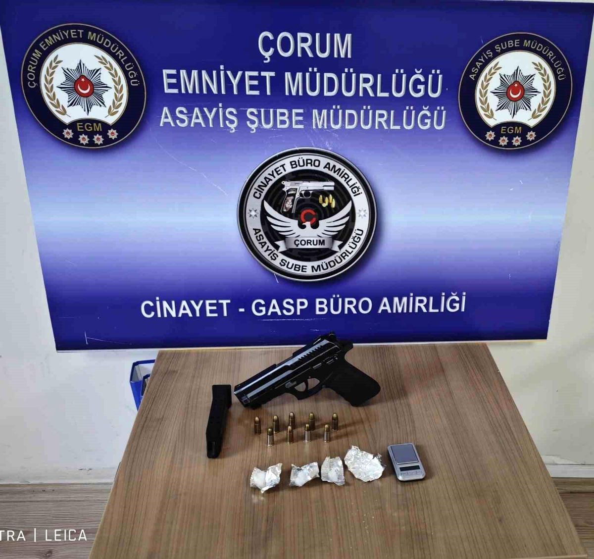 Çorum\'da şok uygulamada silah ve uyuşturucu ele geçirildi