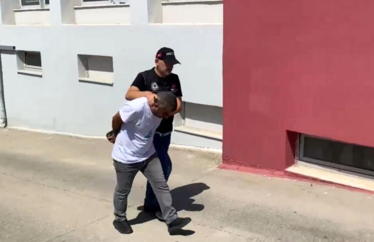 Adana\'da bin 634 sentetik uyuşturucu hap ele geçirildi