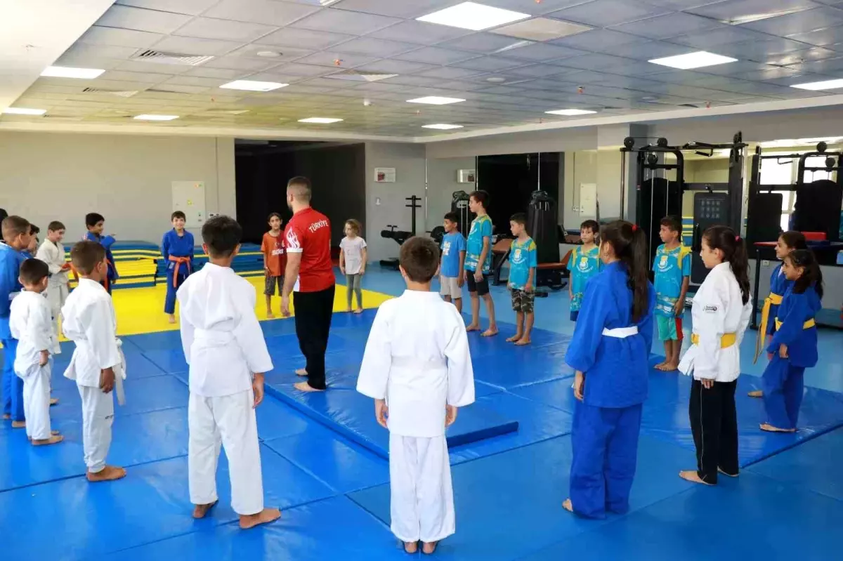 Haliliye Belediyesi Gençlere Judo Kursu İmkanı Sunuyor