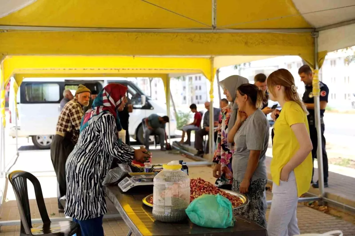 Gaziantep\'te Çiftçiler Ürünlerini Doğrudan Tüketiciye Satıyor