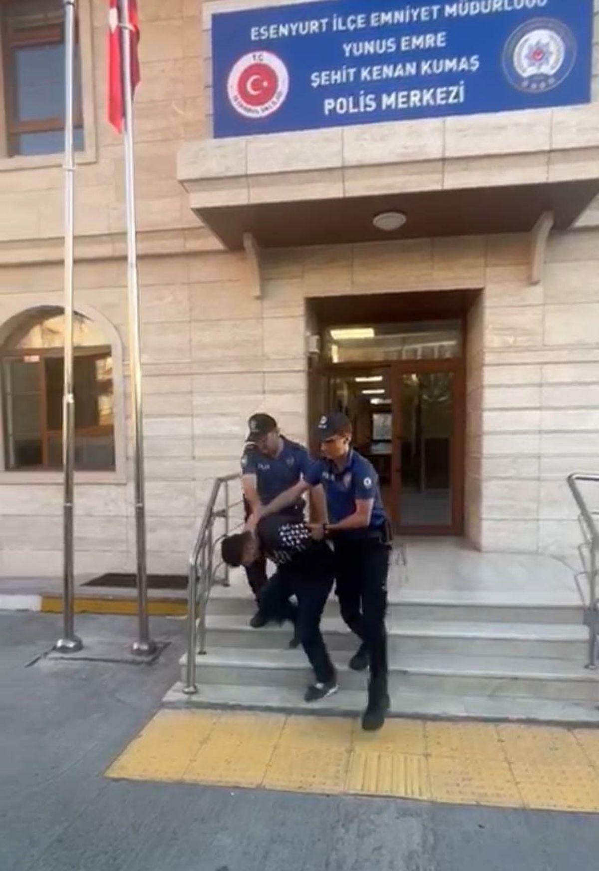 Esenyurt\'ta Uyuşturucu Ticareti Yapan Şüpheli Yakalandı