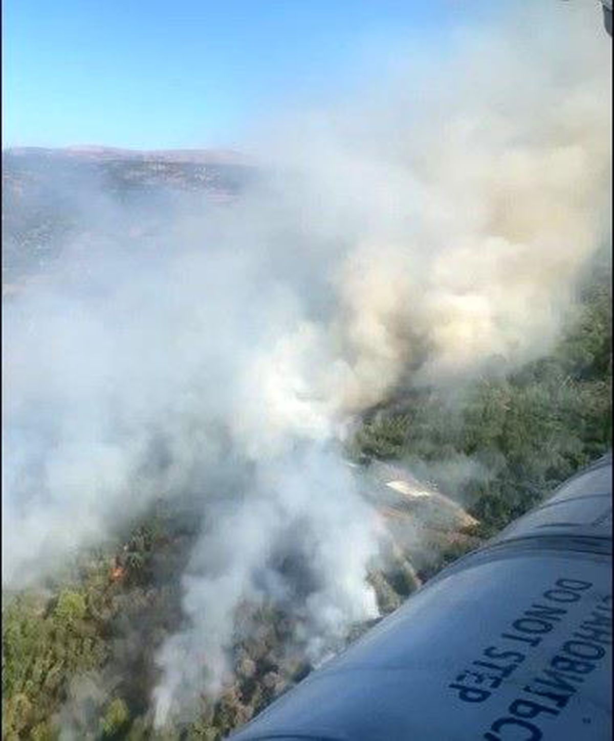 İzmir\'de Karşıyaka ve Ödemiş\'te Orman Yangınları