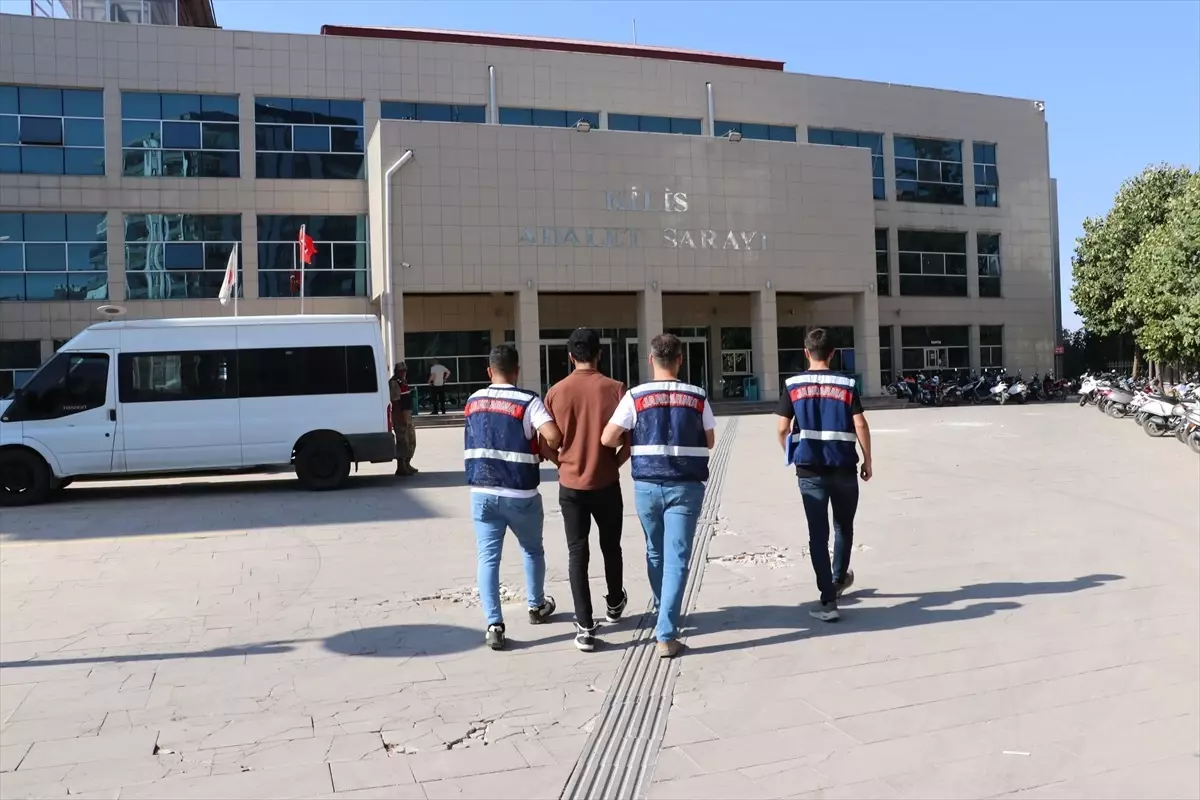 Kilis\'te PKK/PYD/YPG üyesi olduğu iddiasıyla gözaltına alınan zanlı tutuklandı
