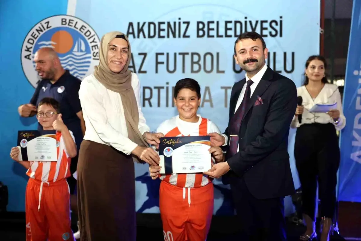 Mersin\'de 750 çocuk spor kursu sertifikalarını aldı