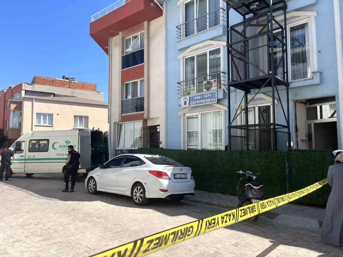 Bandırma\'da Dini Nikahlı Eşini Vuran Şahıs İntihar Etti