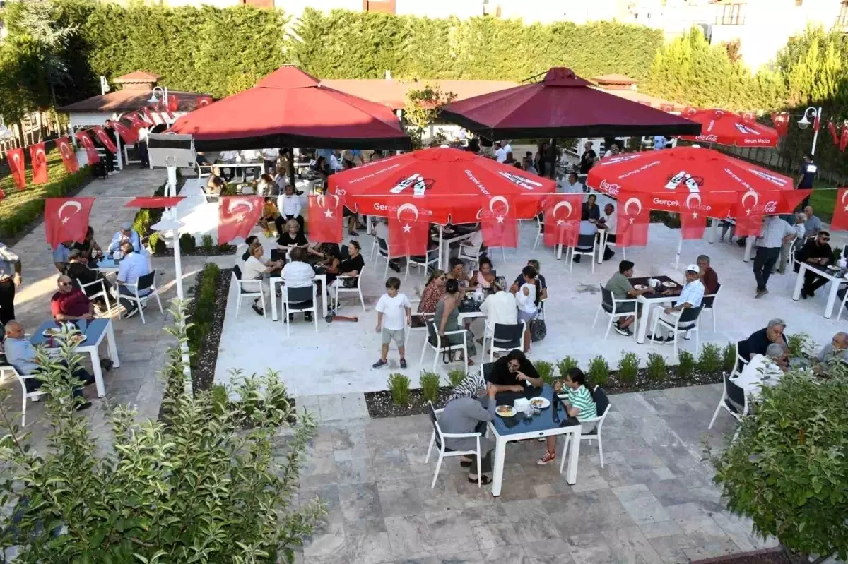 Amasya Belediyesi\'nden \'Elma Kafe\' açılışı