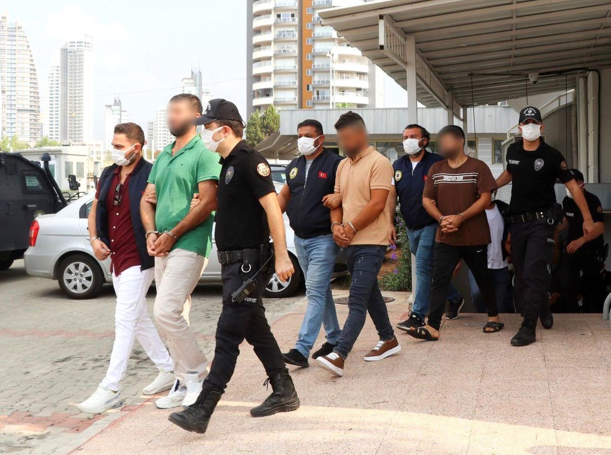 Mersin\'de PKK/KCK operasyonu: 14 şüpheli yakalandı