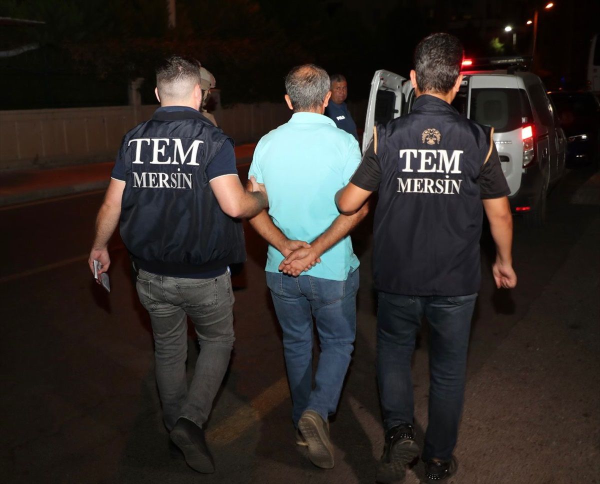 Mersin\'de PKK/KCK operasyonunda 7 kişi tutuklandı