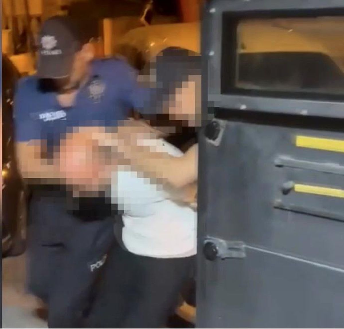 Pendik\'te Sipariş Veren Genç Kıza Taciz İddiası