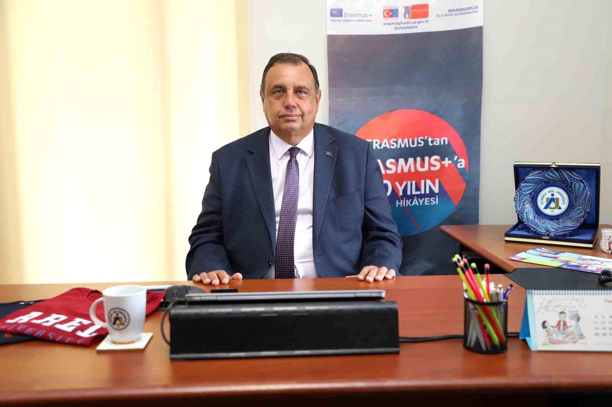 Prof. Dr. Uğur Özgöker: ABD Derin Devlet Tarafından Yönetiliyor
