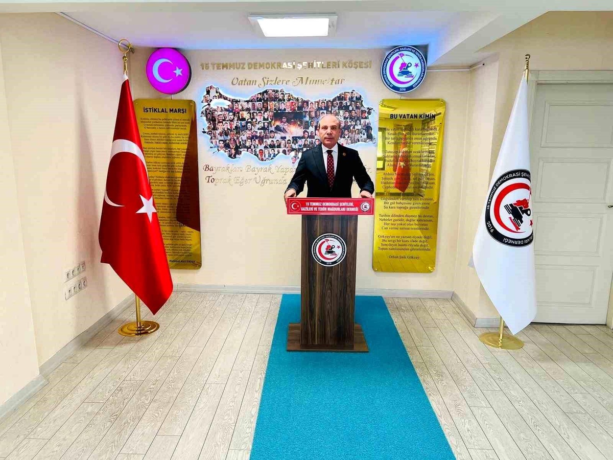 Abbas Gündüz: Ahmet Şık\'ın Meclis\'te çıkardığı kavga provokasyondur