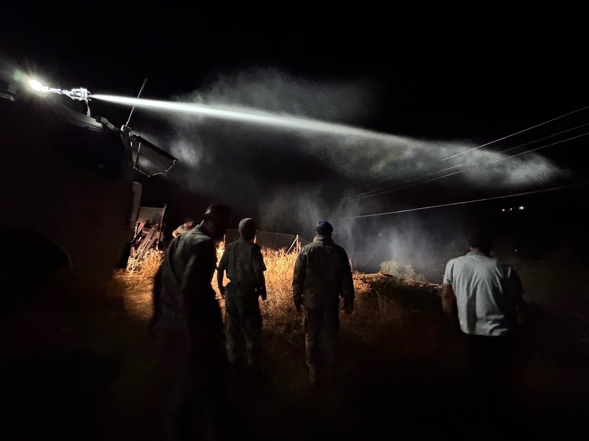 Tunceli\'de ormanlık alanda çıkan yangın kontrol altına alındı