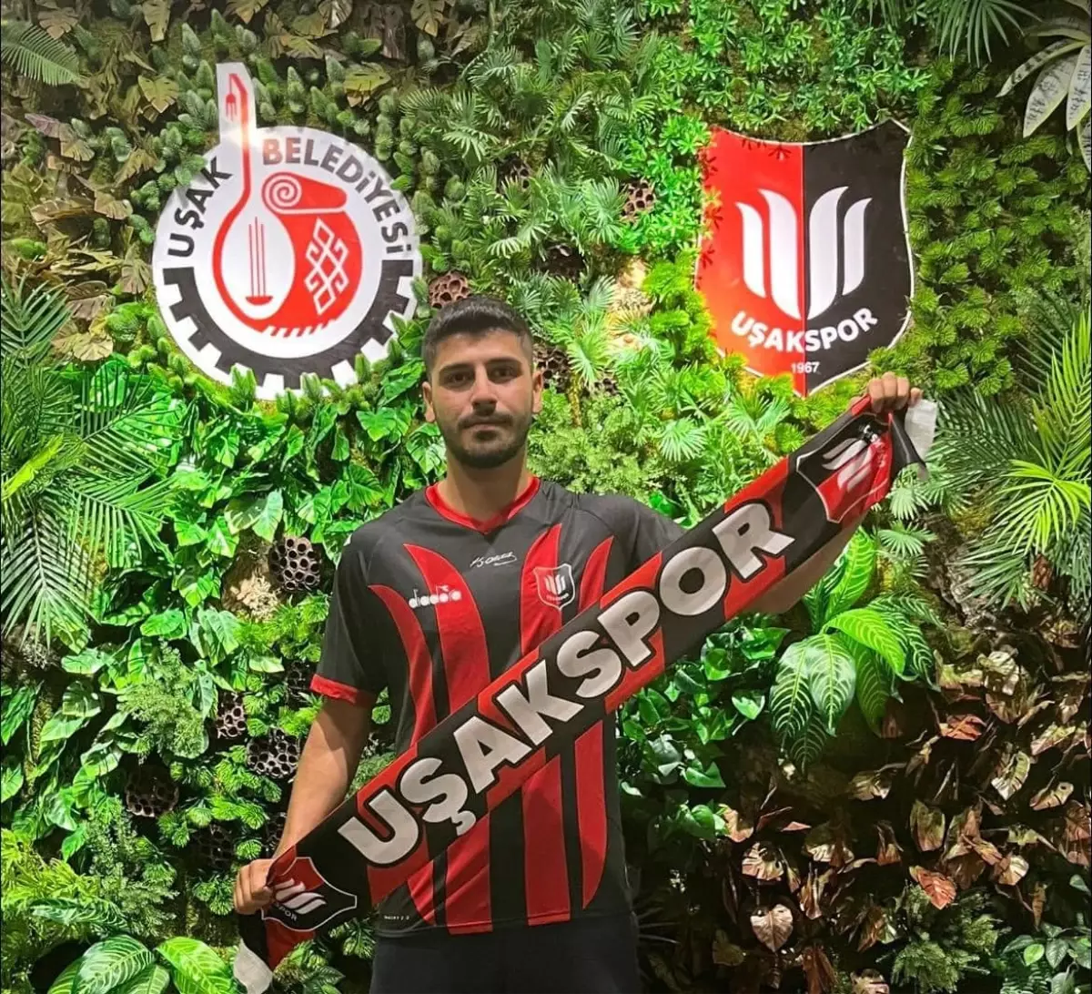 Uşakspor, Erol Zöngür\'ün transferini resmen duyurdu