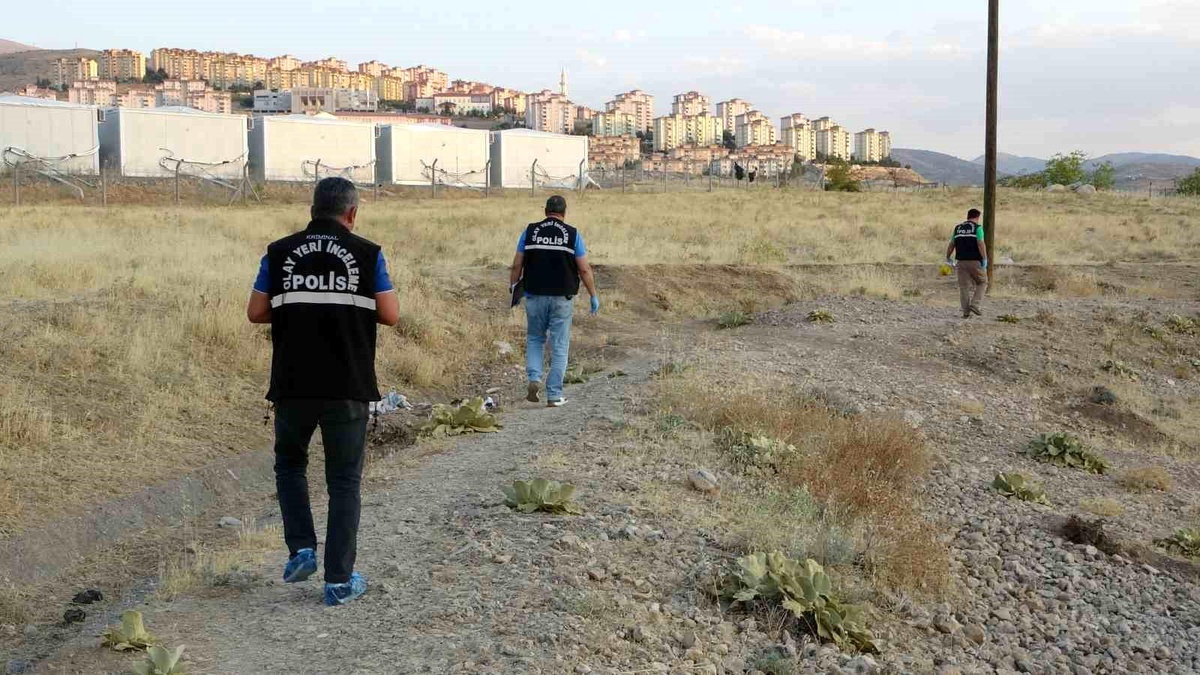 Malatya\'da silahlı saldırı: Genç yaralandı