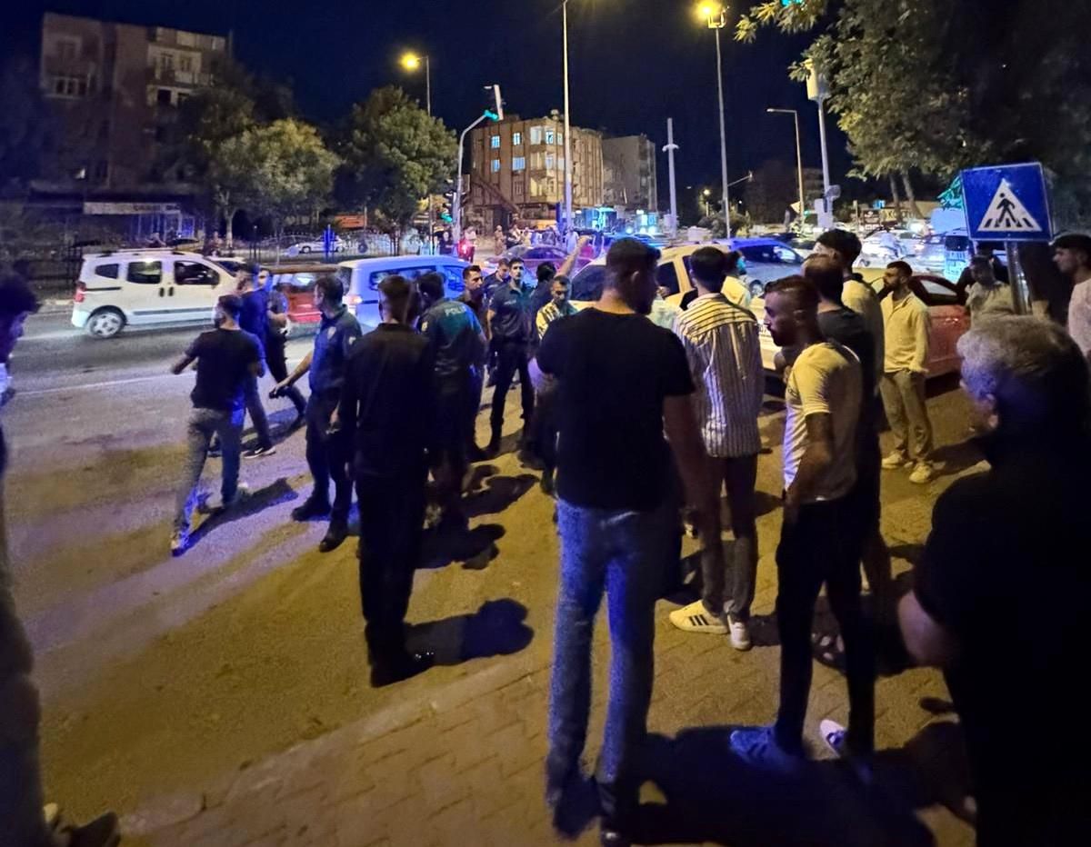 Adıyaman\'da düğün konvoyunda çıkan kavgaya polis müdahale etti