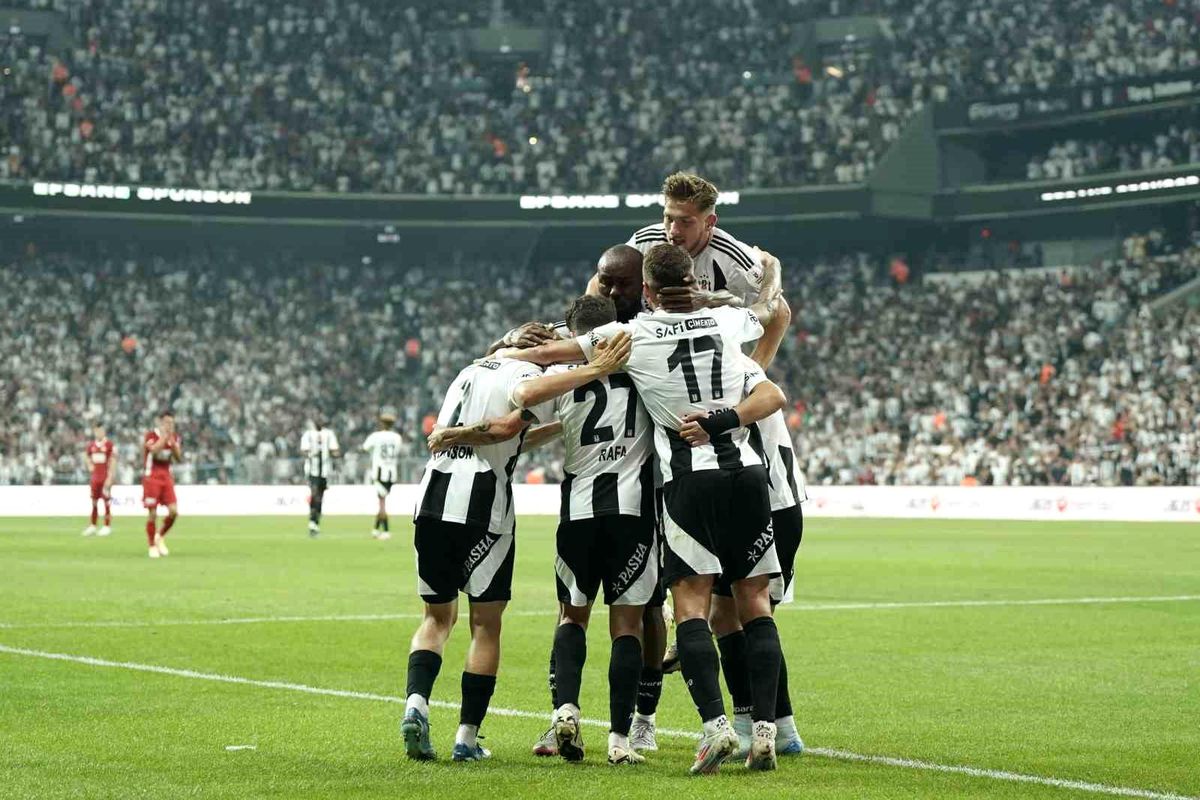 Beşiktaş, Antalyaspor\'u mağlup ederek 2\'de 2 yaptı