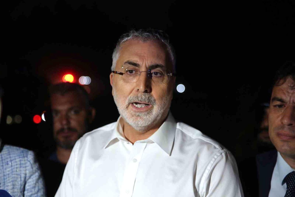 Bakan Işıkhan, Muğla\'da yangından etkilenen vatandaşları ziyaret etti