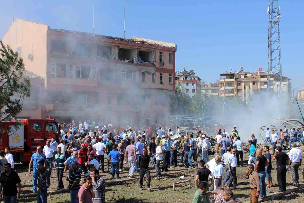 Elazığ İl Emniyet Müdürlüğüne PKK Saldırısının Üzerinden 8 Yıl Geçti